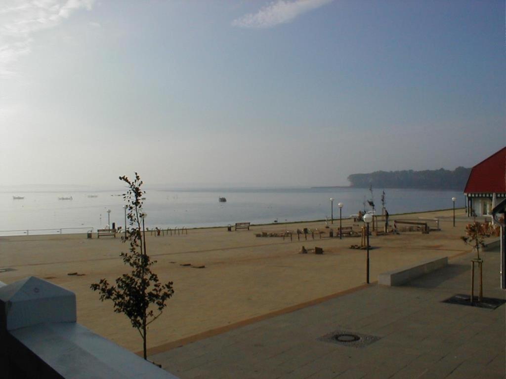 Fewo 08 Seemoewe Mit Blick Auf Salzhaff Und Ostsee Rerik Exterior photo